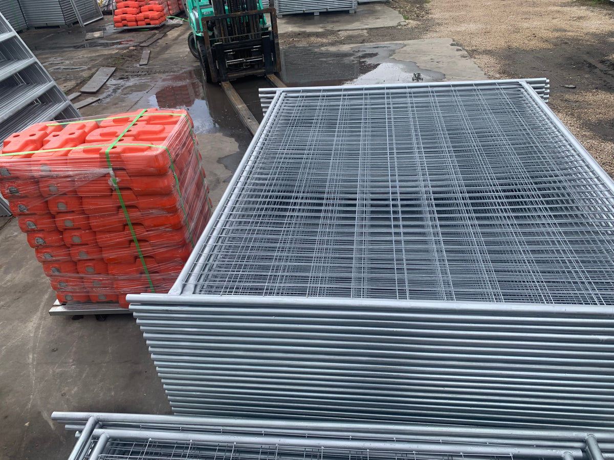 300m Pack Light-Duty Temporary Fence Panels Adelaide – 125 Sets of 2.4m x 2.1m Panels