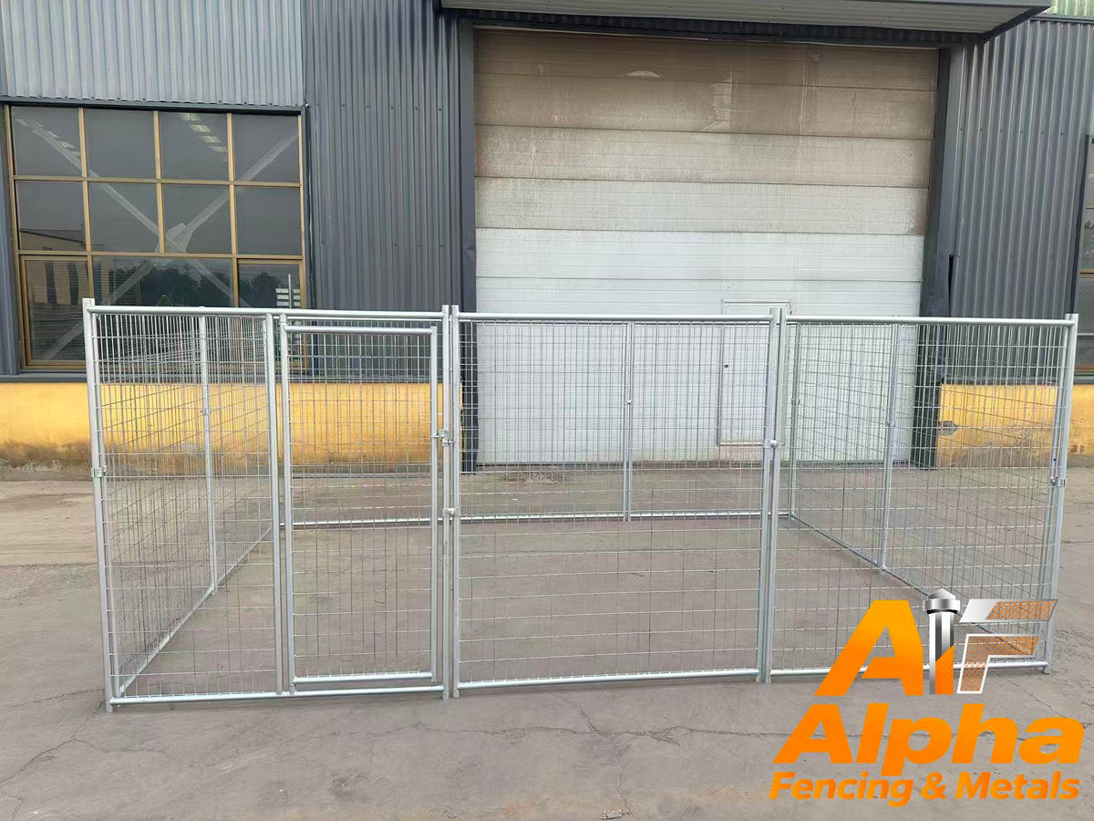 Heavy-Duty Galvanised Dog Enclosure – 4.5m x 3m | Adelaide