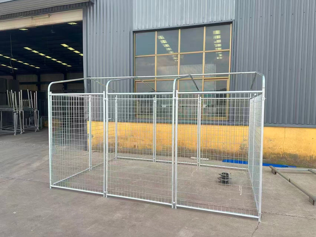 Heavy-Duty Galvanised Dog Enclosure With Roof Structure – 4.5m x 3m | Adelaide