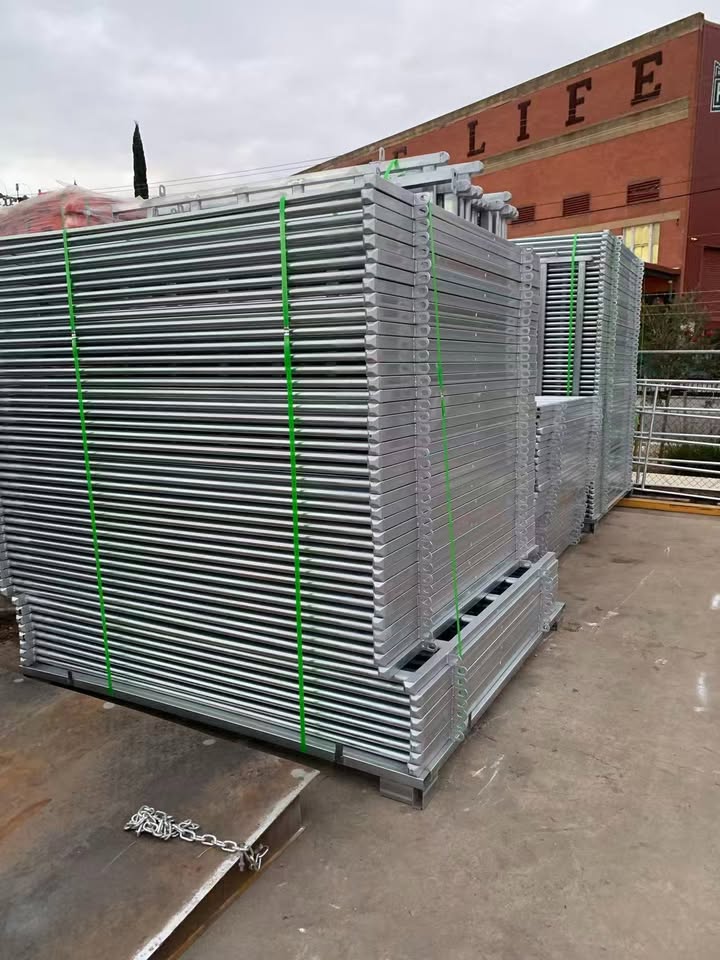 20m Galvanised Cattle/Horse Livestock Round Yard