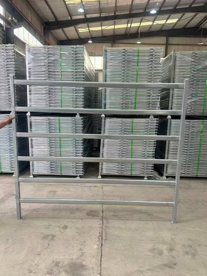 18m Galvanised Cattle/Horse Livestock Round Yard