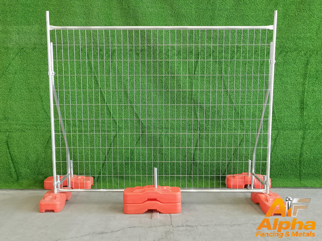 Standard Temporary Fence Panel – 2.4m x 2.1m
