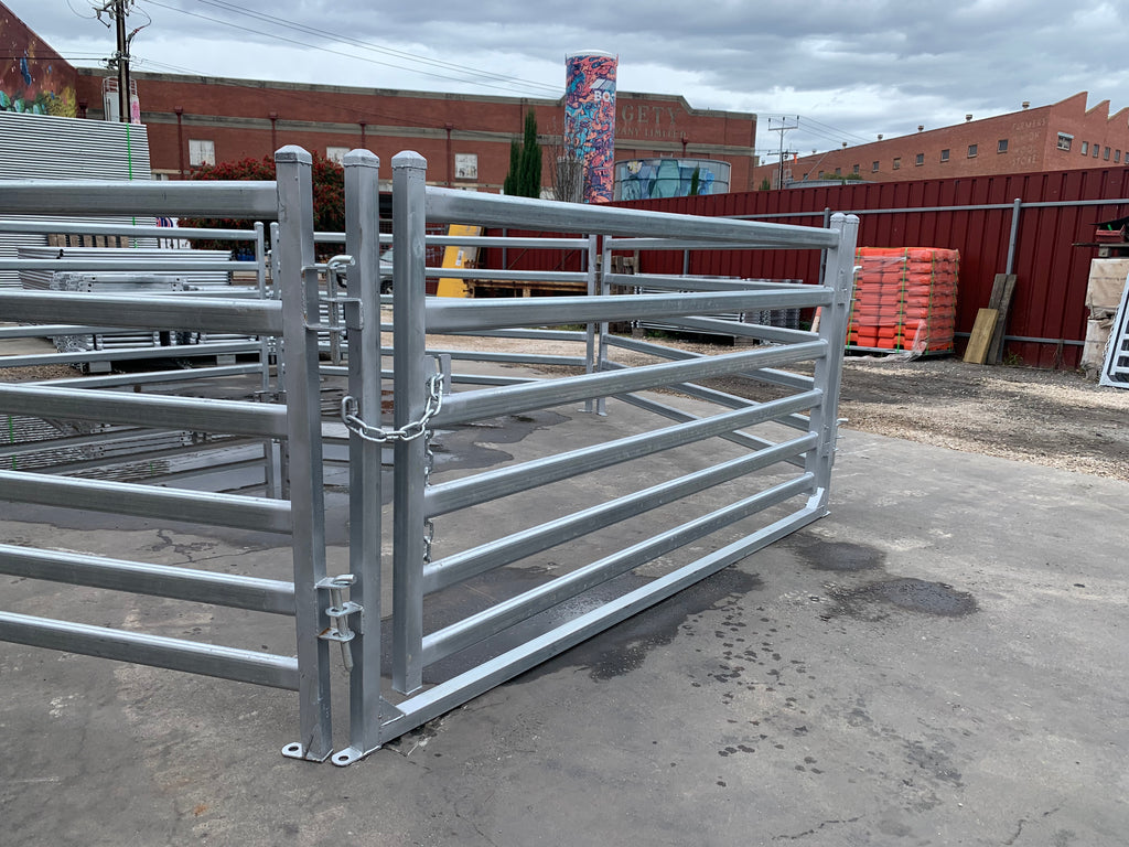 Round Sheep Yard – 5 Panels & 1 Gate | Galvanised Sheep Yard & Sheep Panels Adelaide