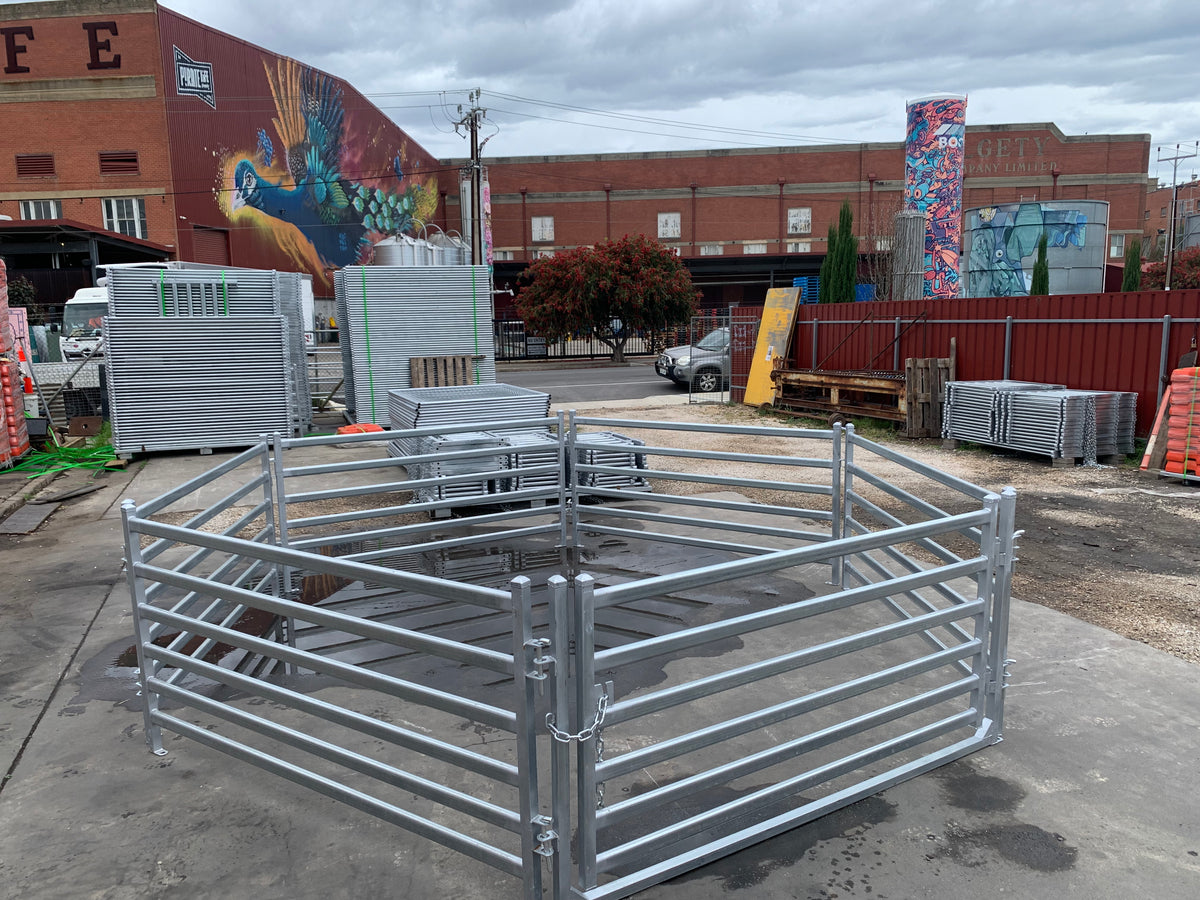Round Sheep Yard – 5 Panels & 1 Gate | Galvanised Sheep Yard & Sheep Panels Adelaide