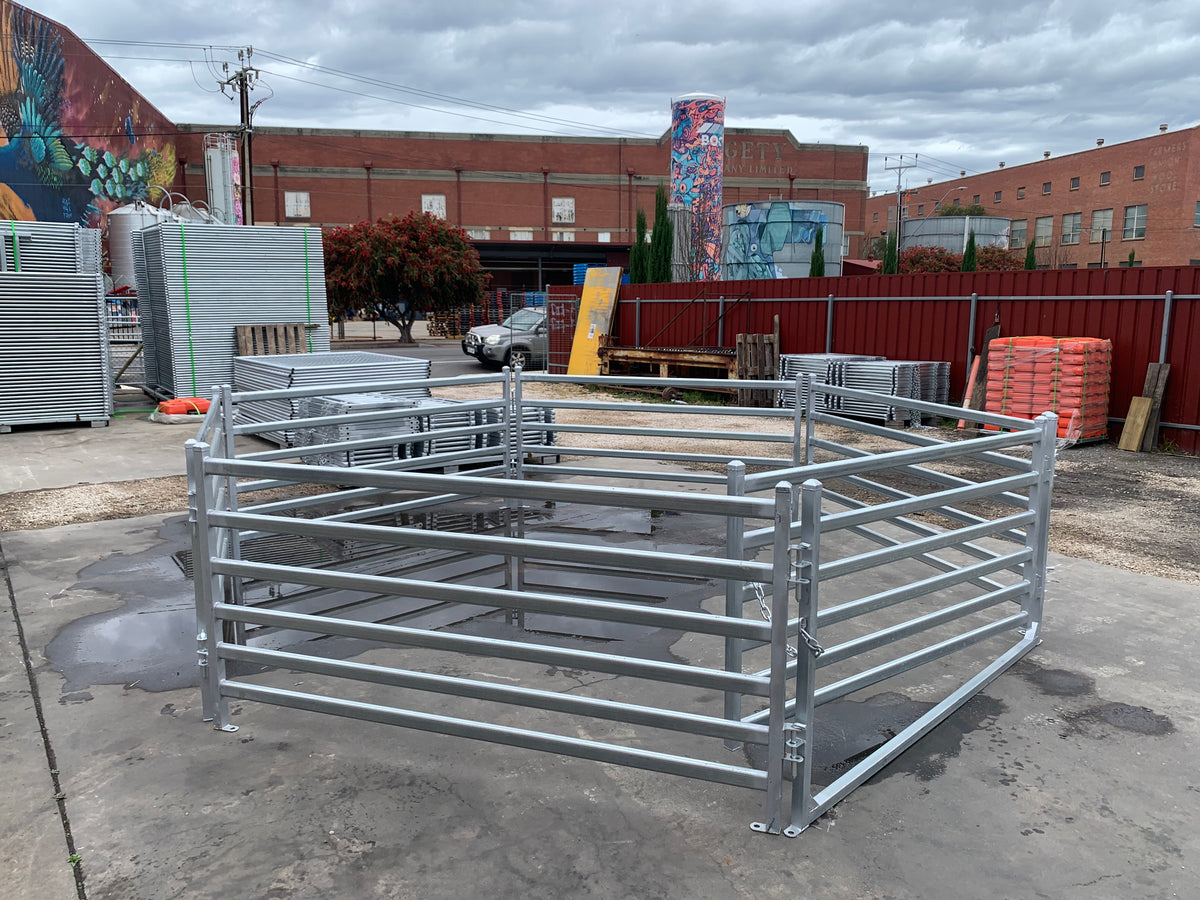 Round Sheep Yard – 5 Panels & 1 Gate | Galvanised Sheep Yard & Sheep Panels Adelaide