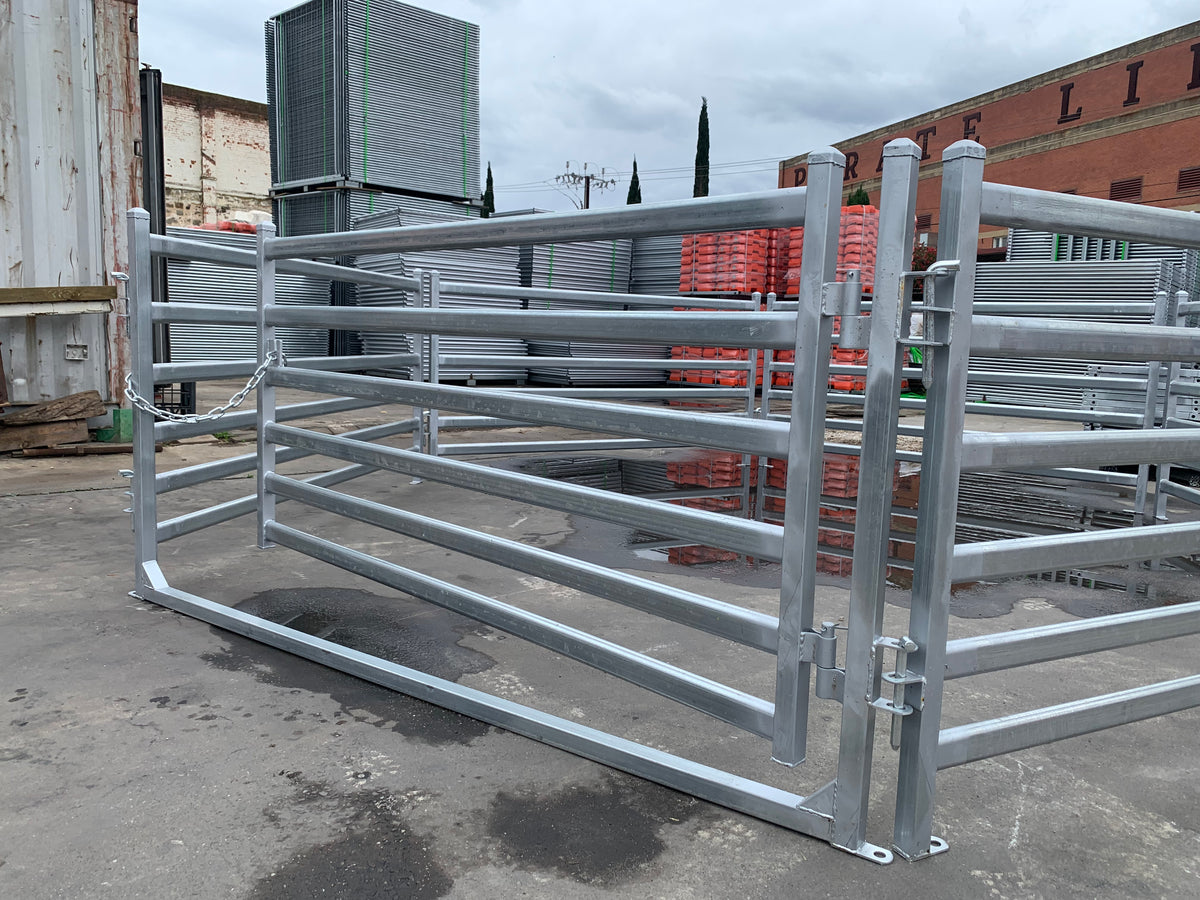 Round Sheep Yard – 5 Panels & 1 Gate | Galvanised Sheep Yard & Sheep Panels Adelaide